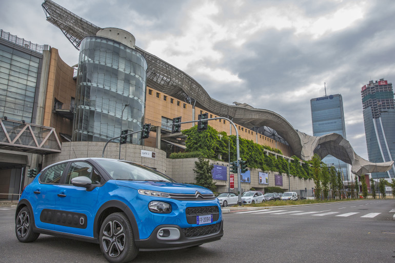 C3 Facebook edition01