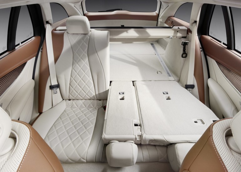 Mercedes-Benz E-Class Estate (BR 213), 2016
