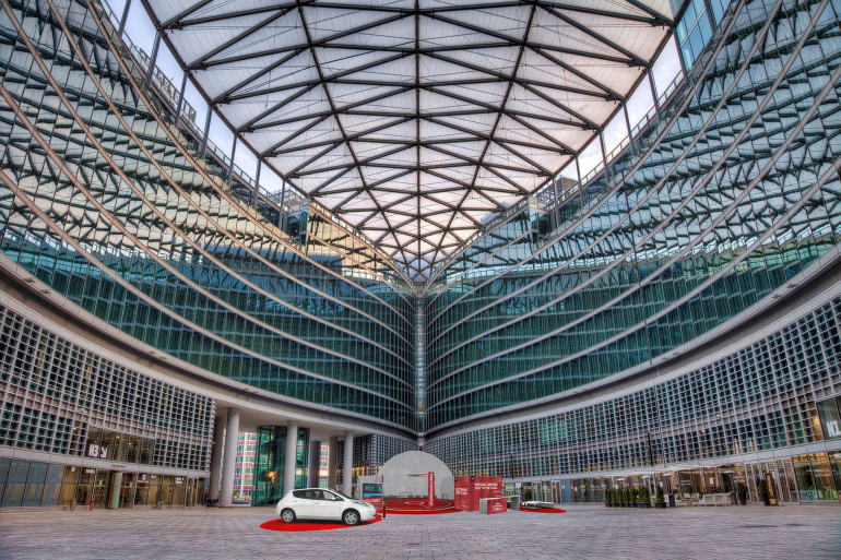 Piazza Città di Lombardia