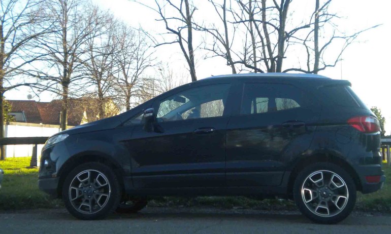 Ford EcoSport Laterale