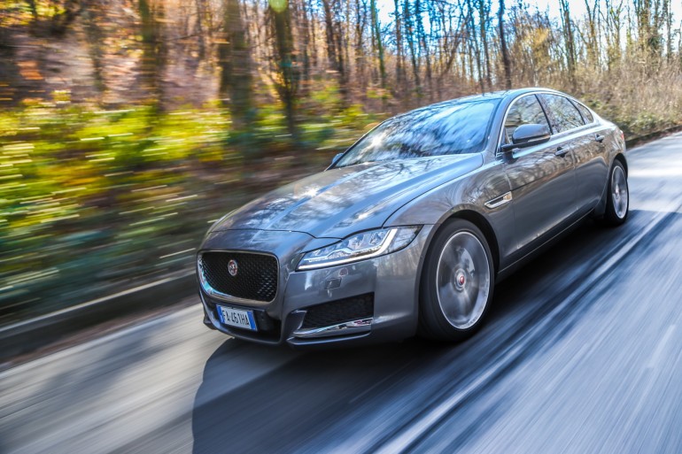 JaguarXF_2016_65