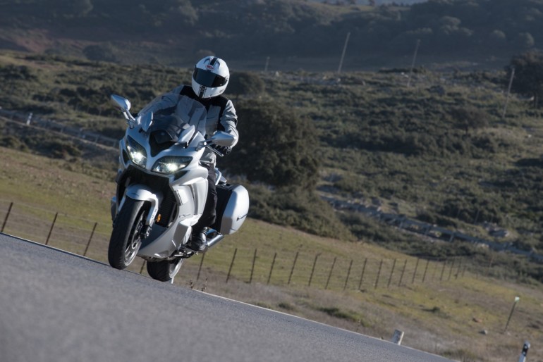 YamahaFJR1300_2016_07