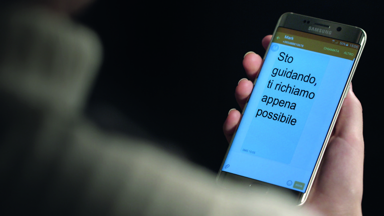 YamahaSamsungWindshield03