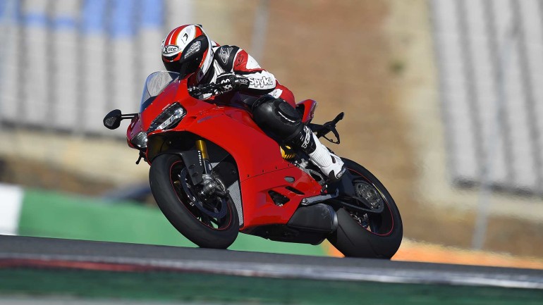 DucatiPanigale1299S-023