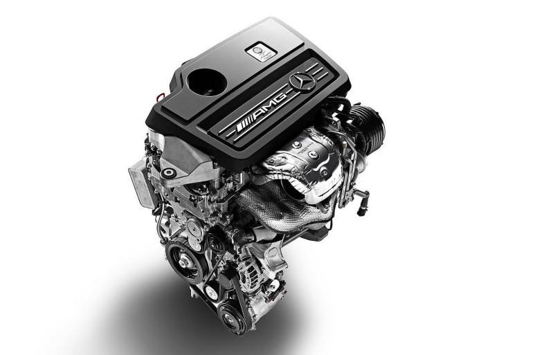 MercedesAMGA454MaticPetronas2015WCEdition-005