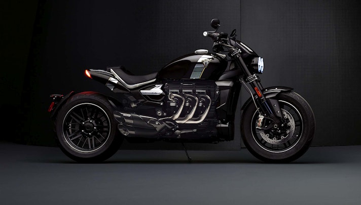 Triumph-Rocket-III-01