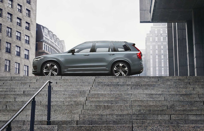 Volvo-XC90-2019-009