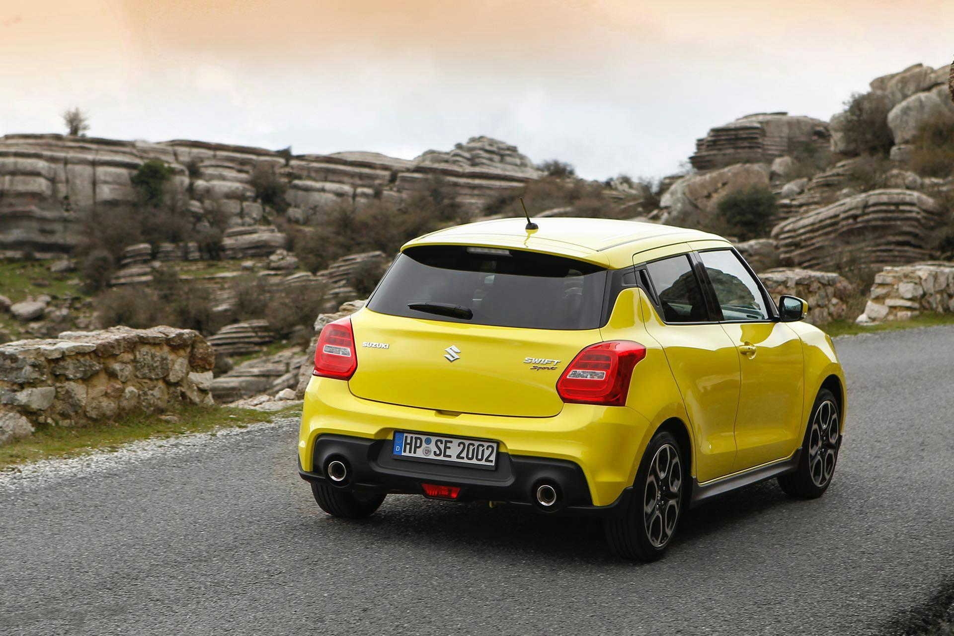 Suzuki Swift Sport in colore Champion Yellow