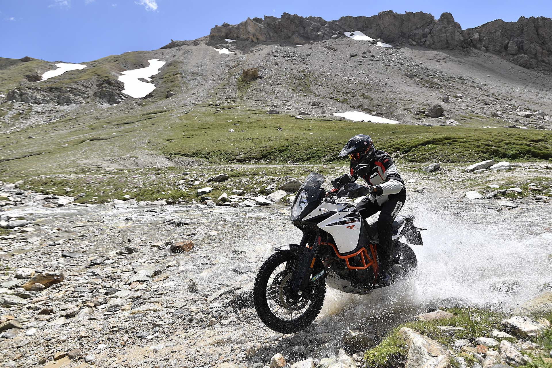 ktm 1090 adventure r guado