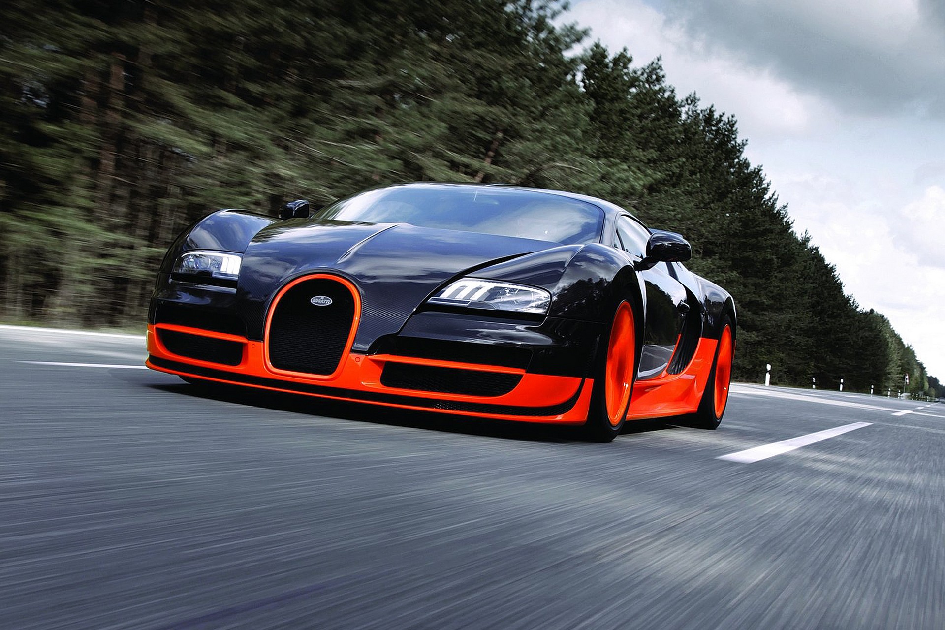 Bugatti Veyron 16.4 Super Sport dinamica