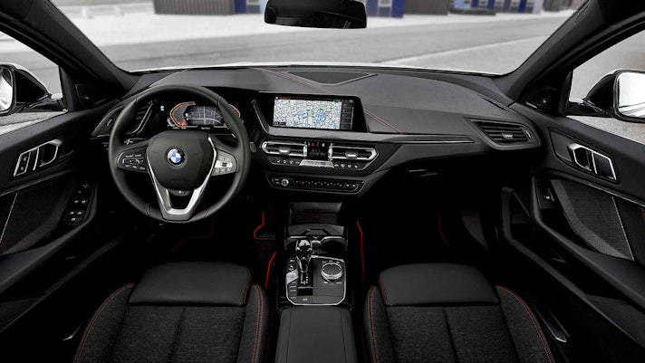 DS4 2021 vs BMW Serie 1 vs Audi A3 vs Mercedes Classe A