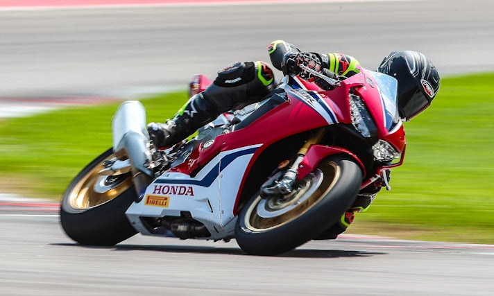 Comparativa-1000-2019-Honda-CBR1000RR-SP-009