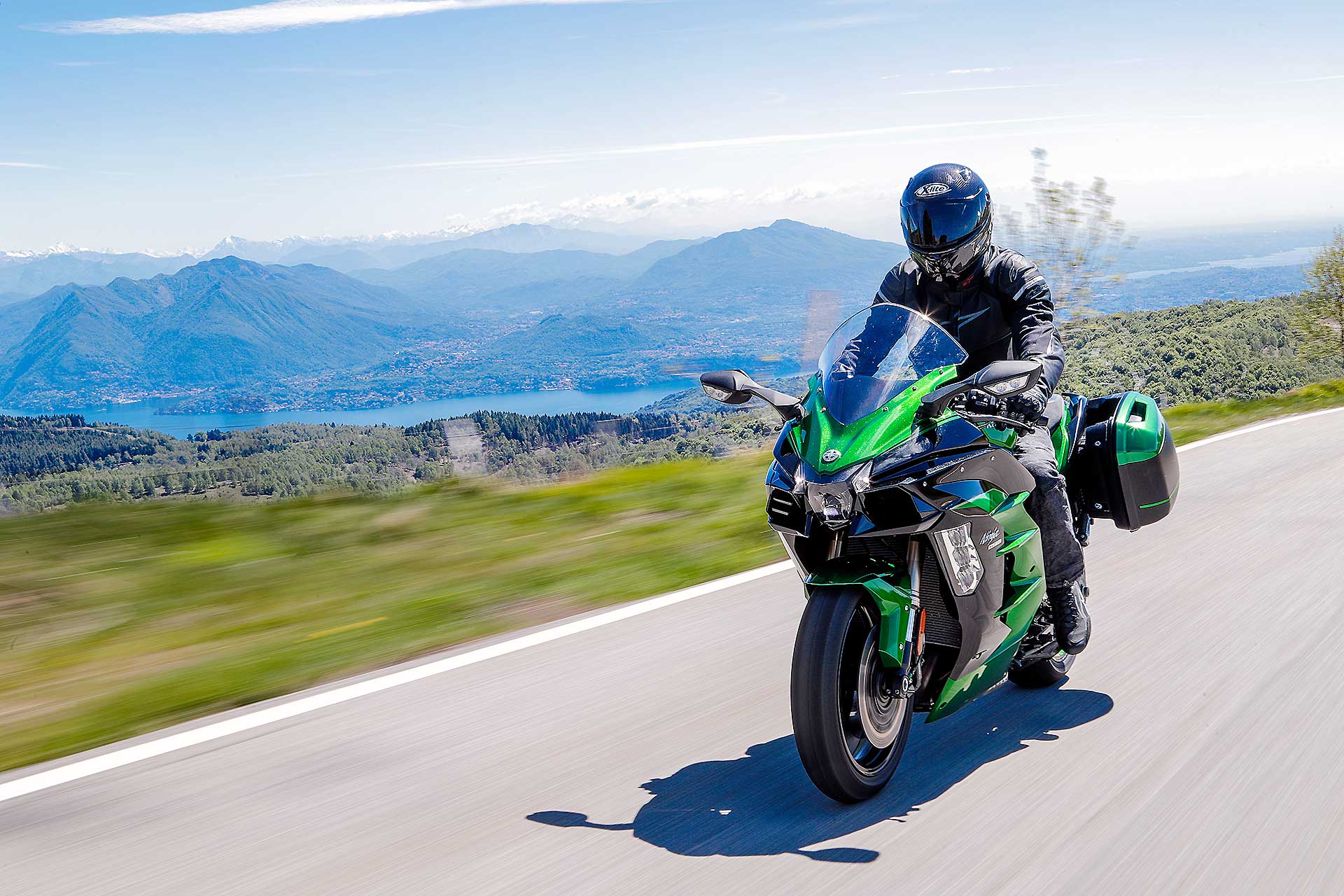 kawasaki ninja sport touring