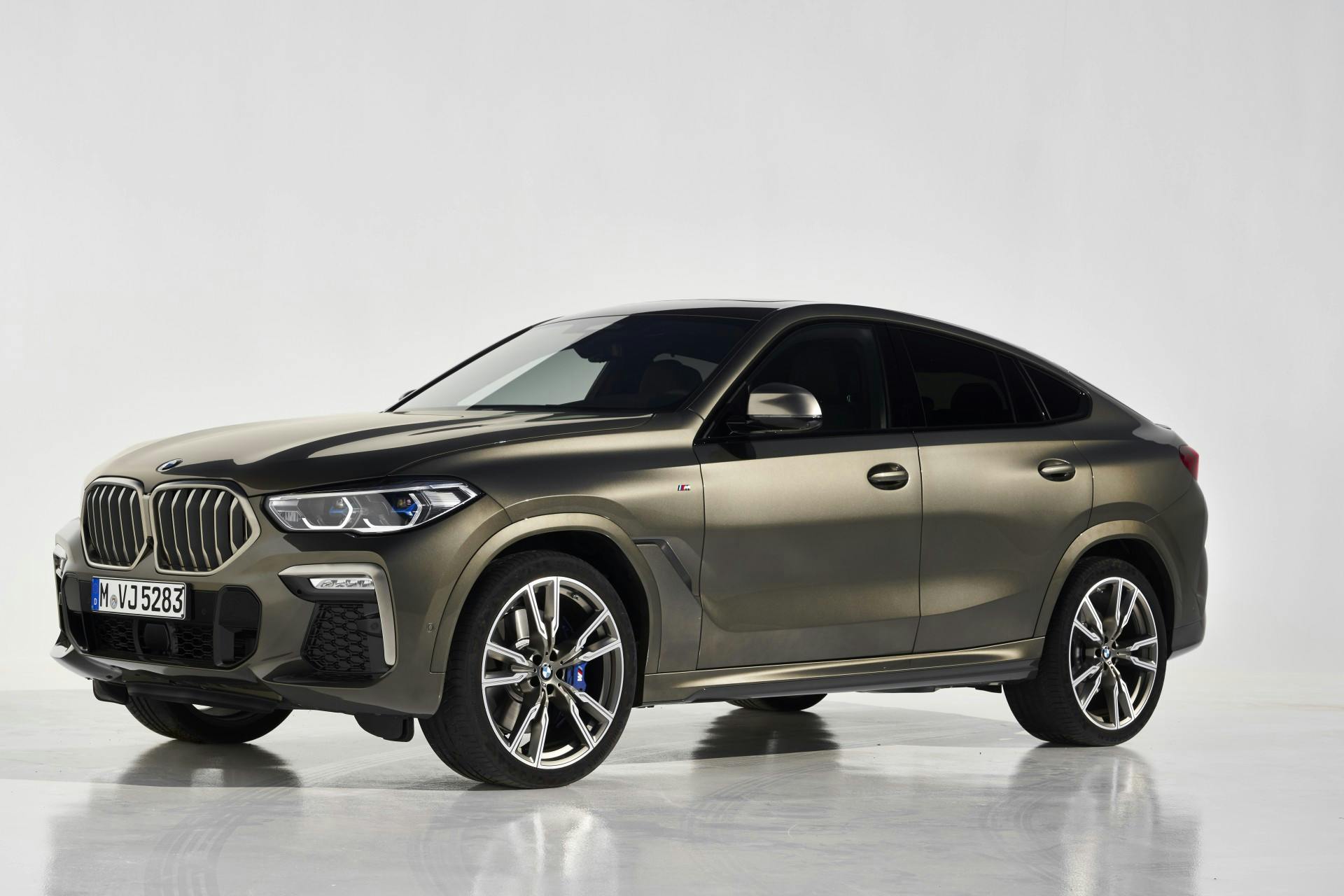 BMW-X6-2019_0012