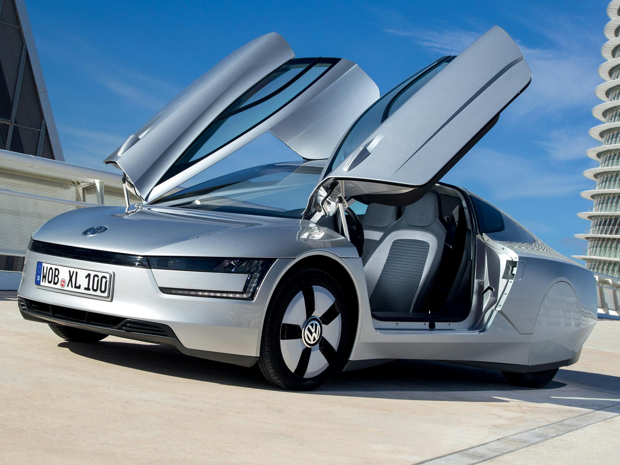 volkswagen_xl1 grigia porte aperte