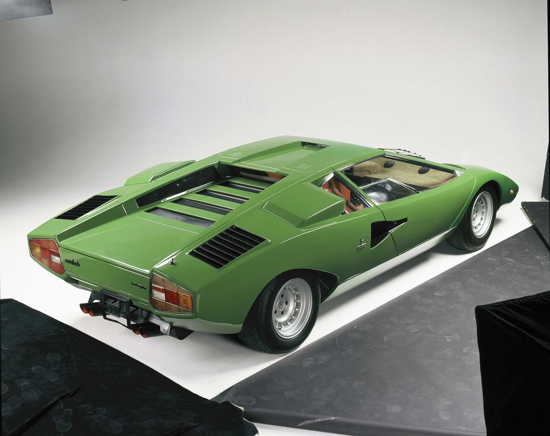 Youngtimer - Lamborghini Countach, prendere la Miura e metterla da parte