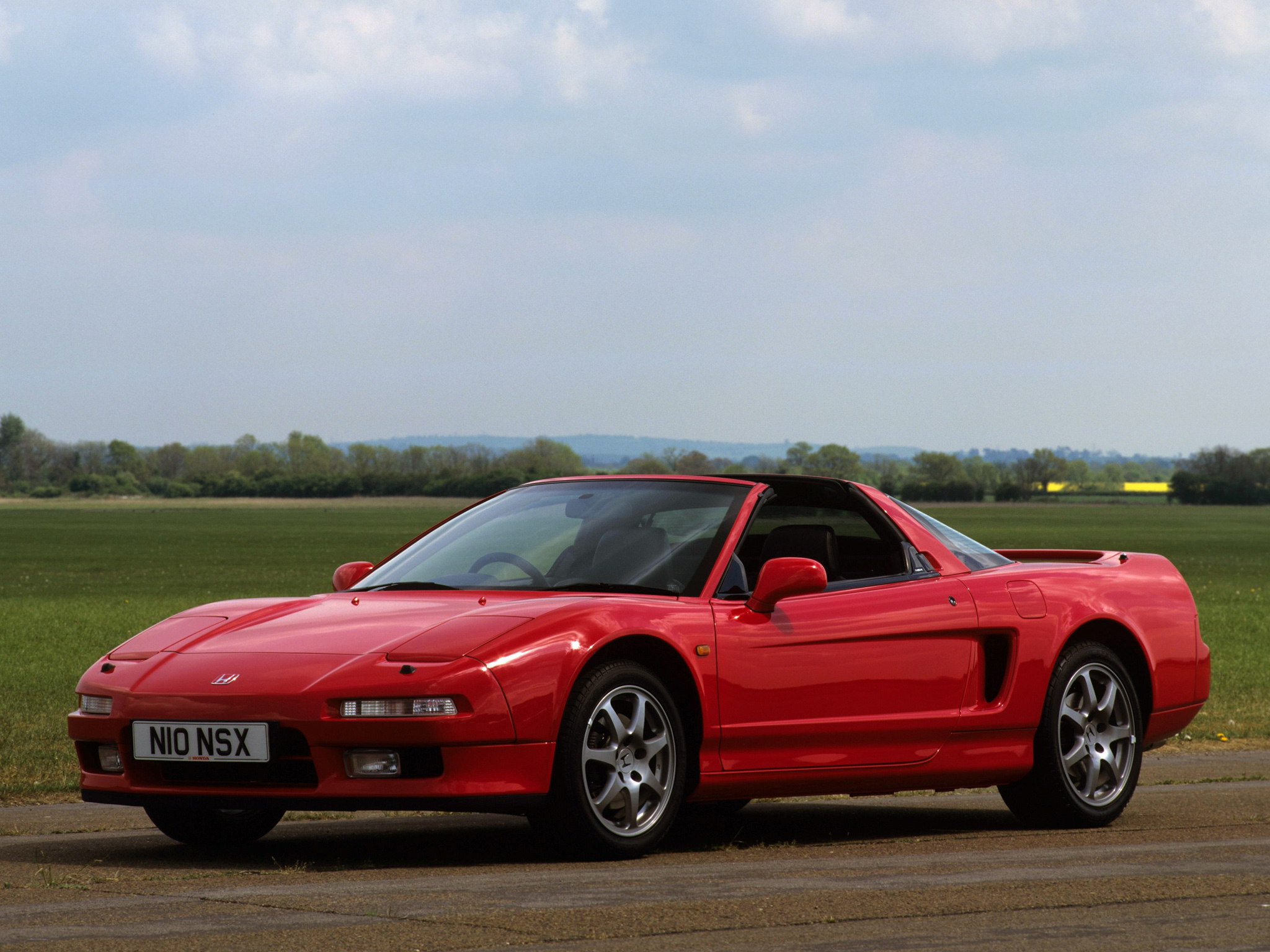 Honda NSX rossa statica