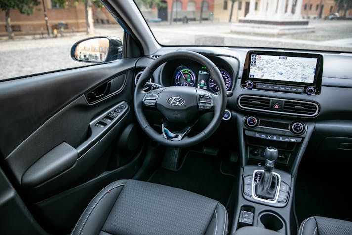 Hyundai-Kona-Hybrid-2019_0040