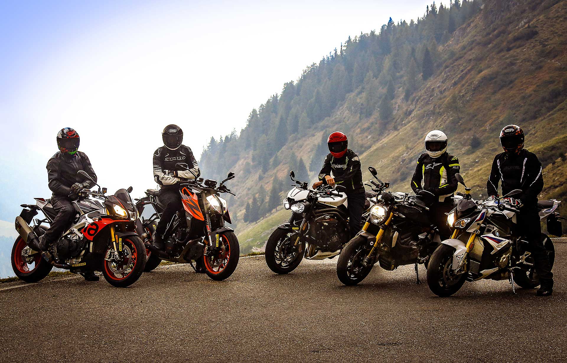 Confronto-Maxi-Naked-Gruppo-2019-014