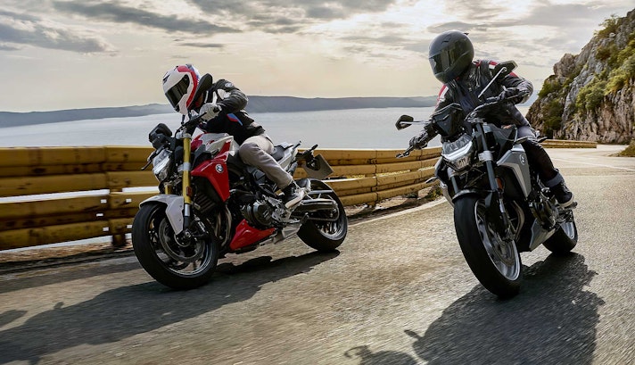 BMW-F-900-R-2020-001