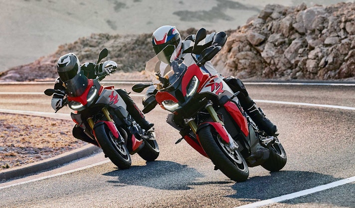 BMW-F900-XR-2020-001