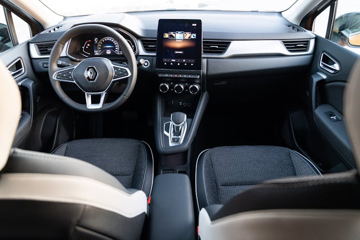 CS – Nuovo Renault CAPTUR: l’innovazione diventa rivoluzione