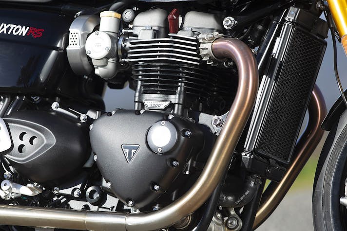 TRIUMPH-THRUXTON-RS-2020-028