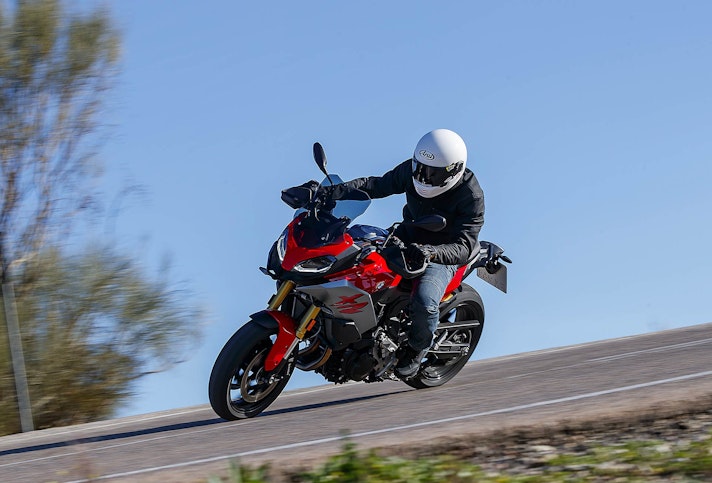 BMW-F-900-XR-2020-015