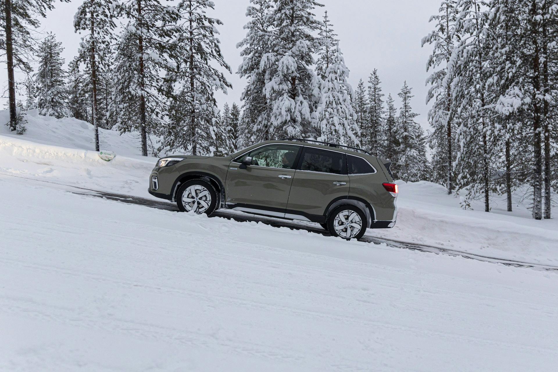 prova neve SUBARU-FORESTER