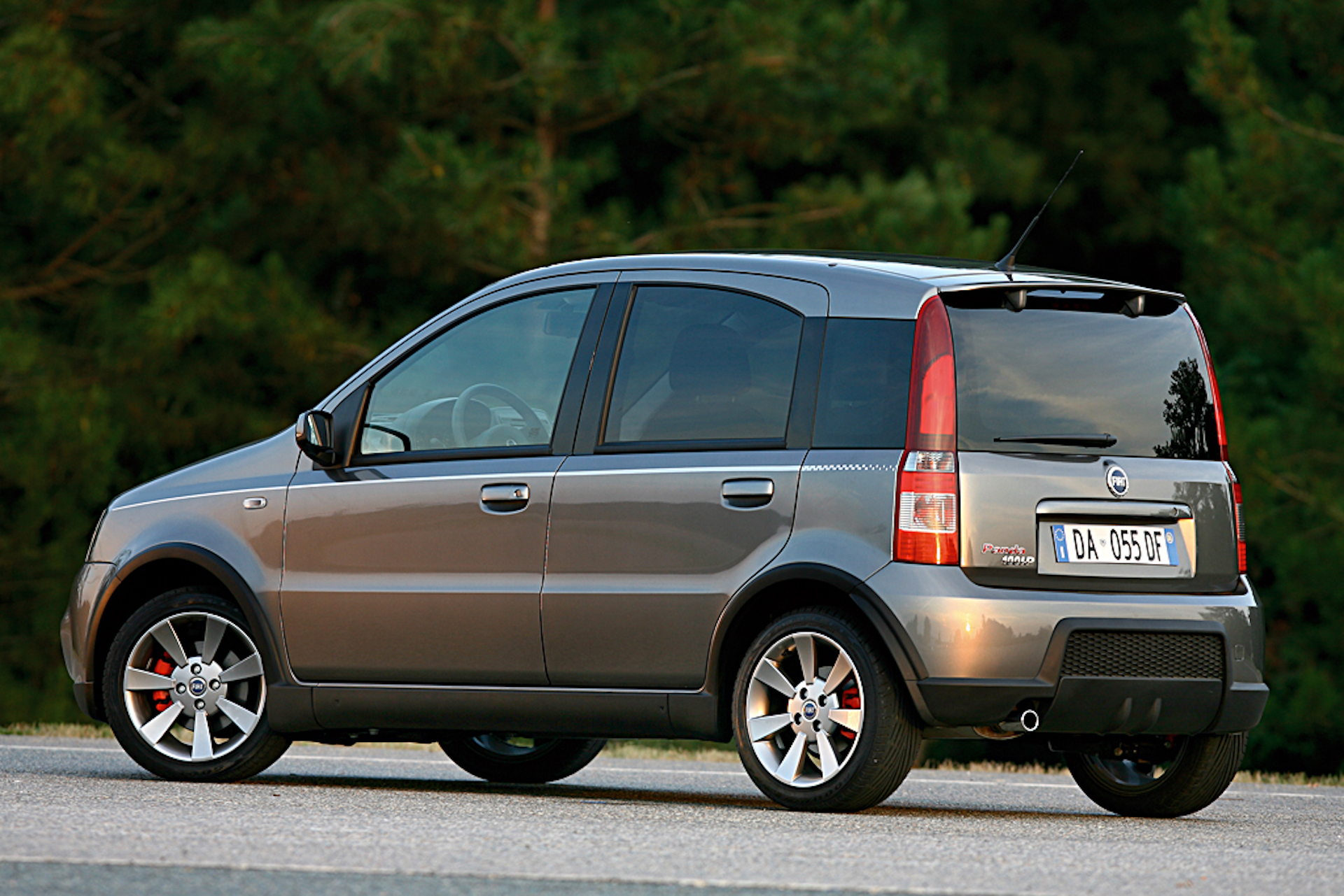 fiat panda 100 hp vista posteriore