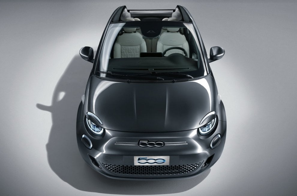 fiat 500 elettrica frontale