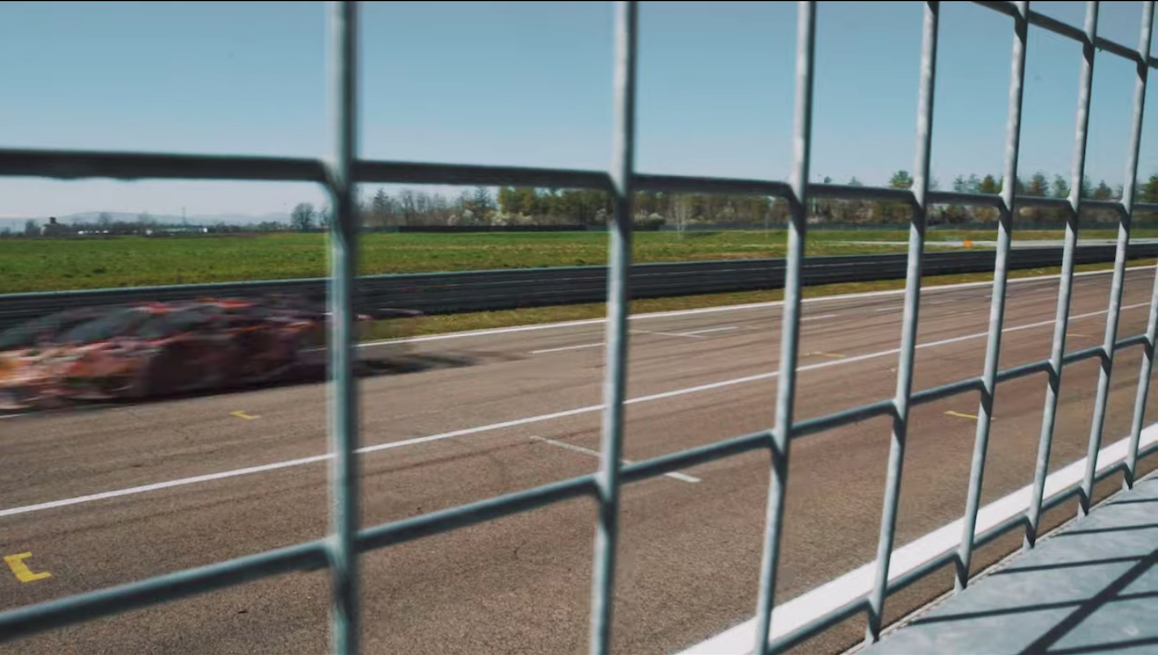 lamborghini V12 hypercar