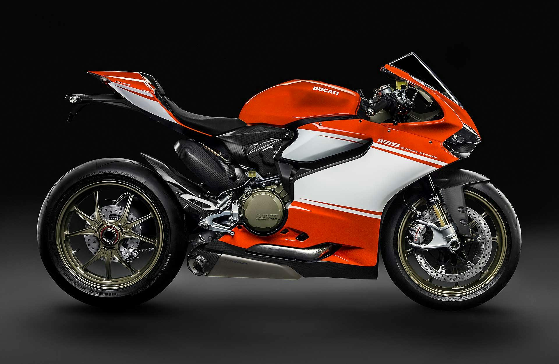 Ducati 1199 Superleggera migliori moto sportive