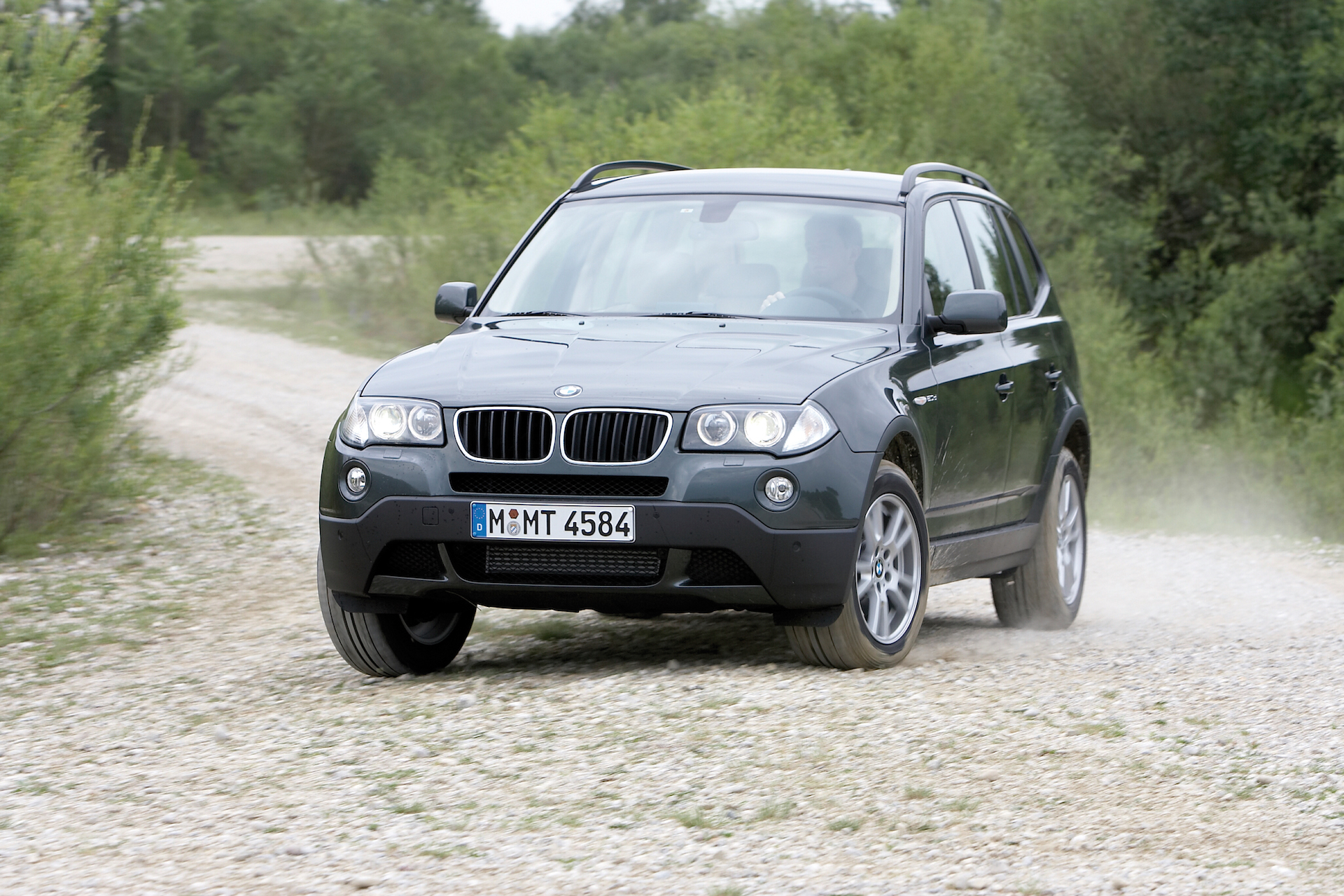 bmw_x3_storia SUV BMW
