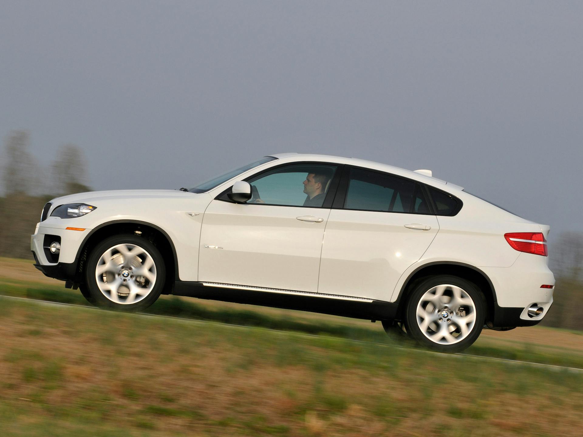 bmw_x6_storia SUV BMW