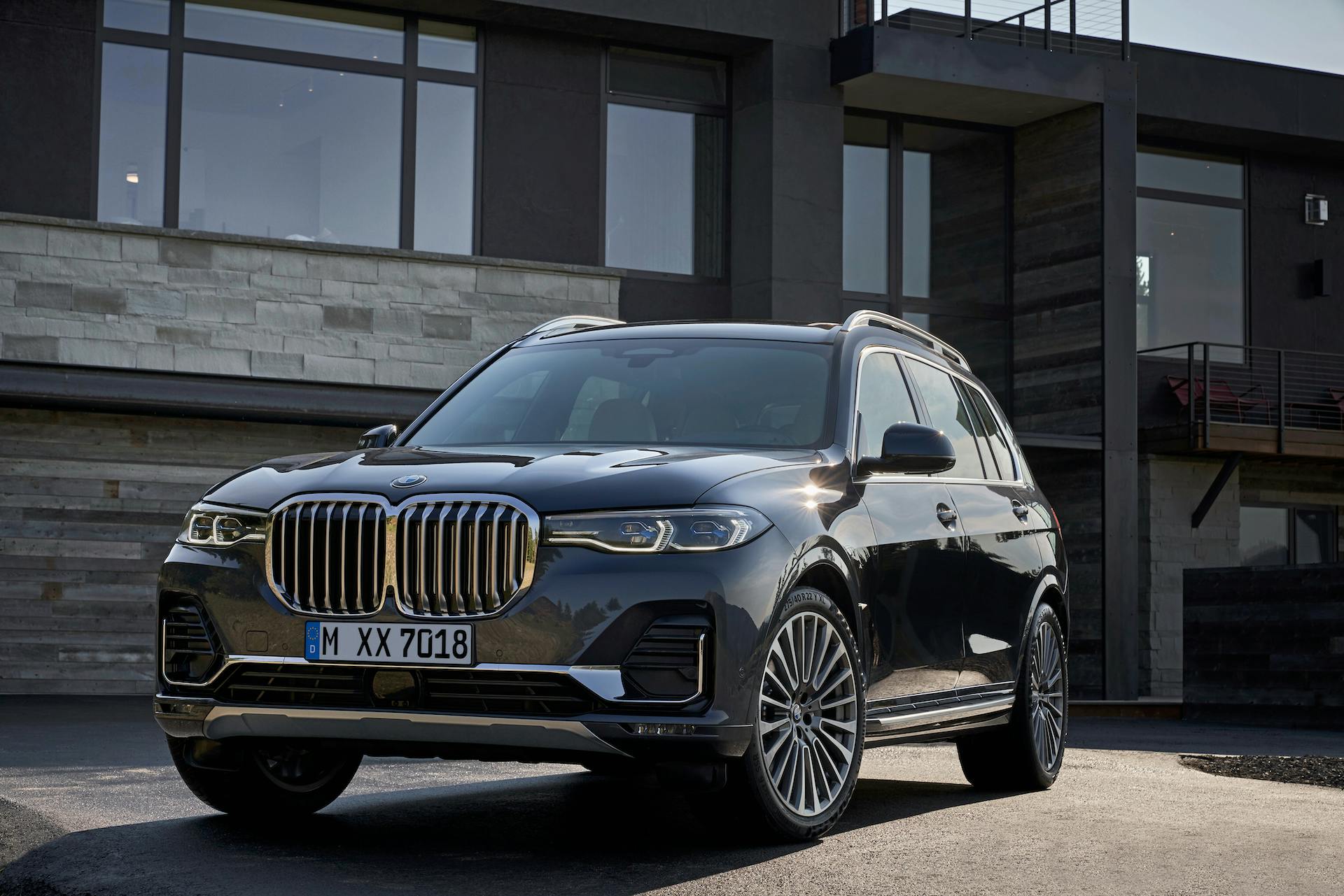 bmw_x7_storia SUV BMW