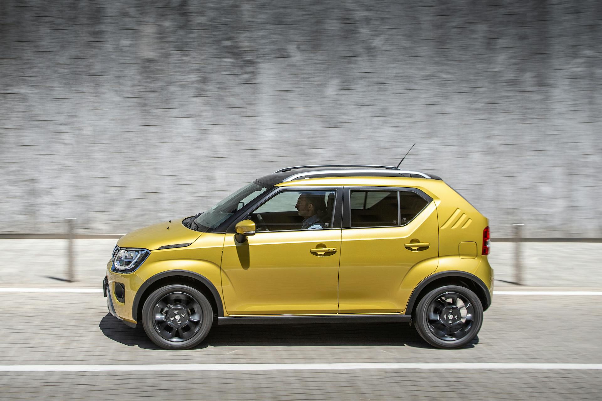 Suzuki Ignis restyling vista laterale