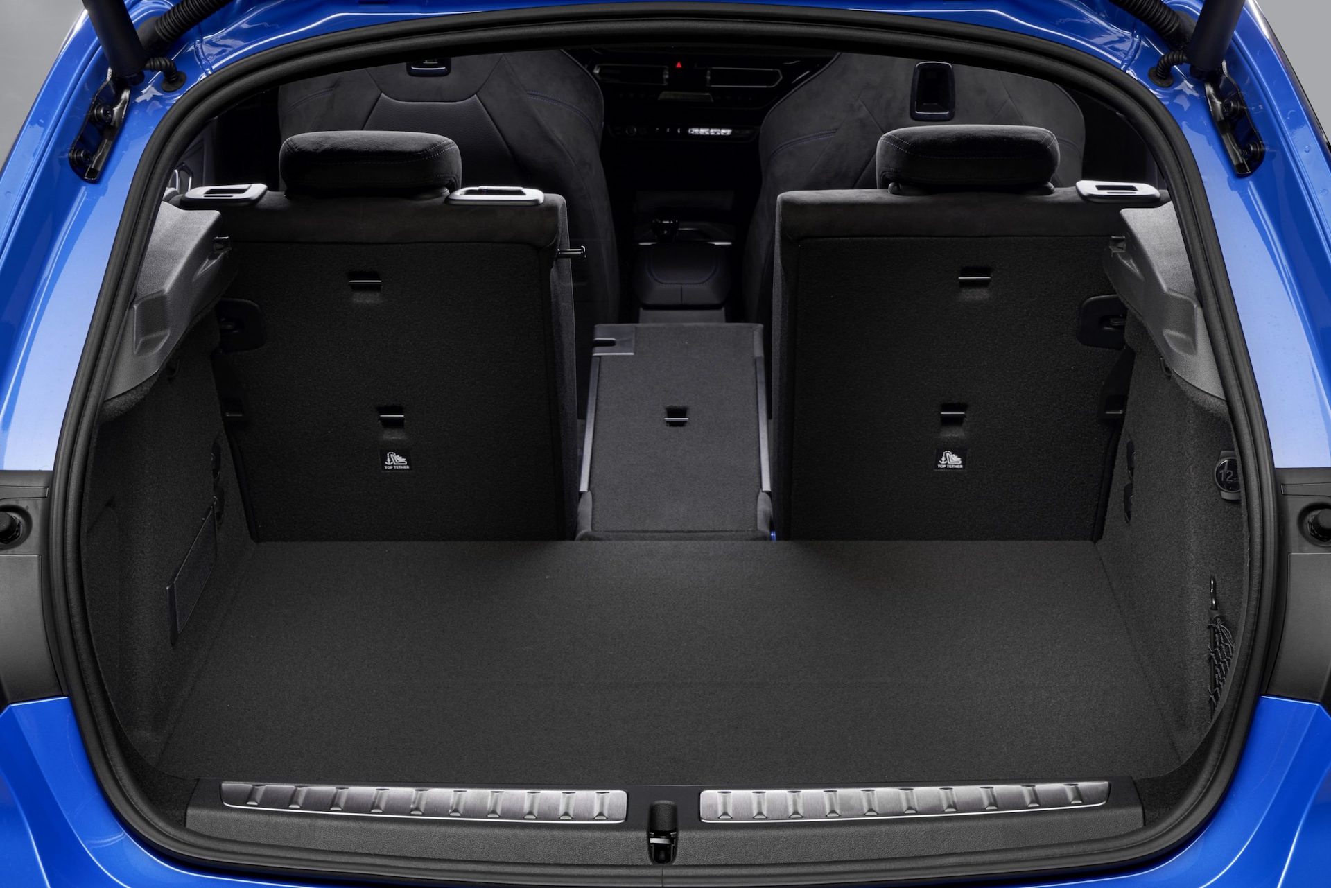 BMW M135i bagagliaio