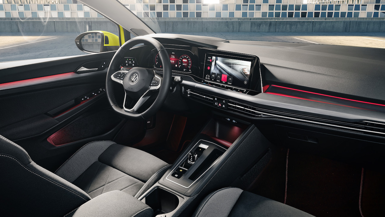 Nuova Volkswagen Golf 8