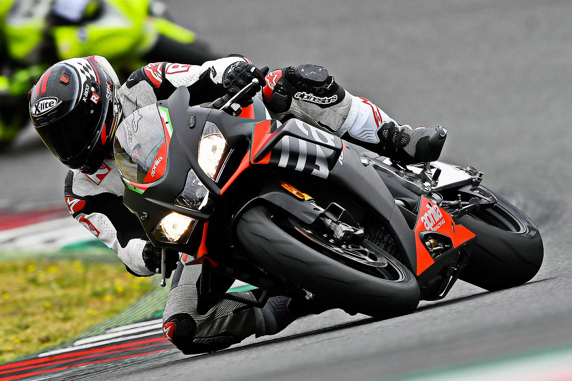 Aprilia RSV4 1100 Factory 2020