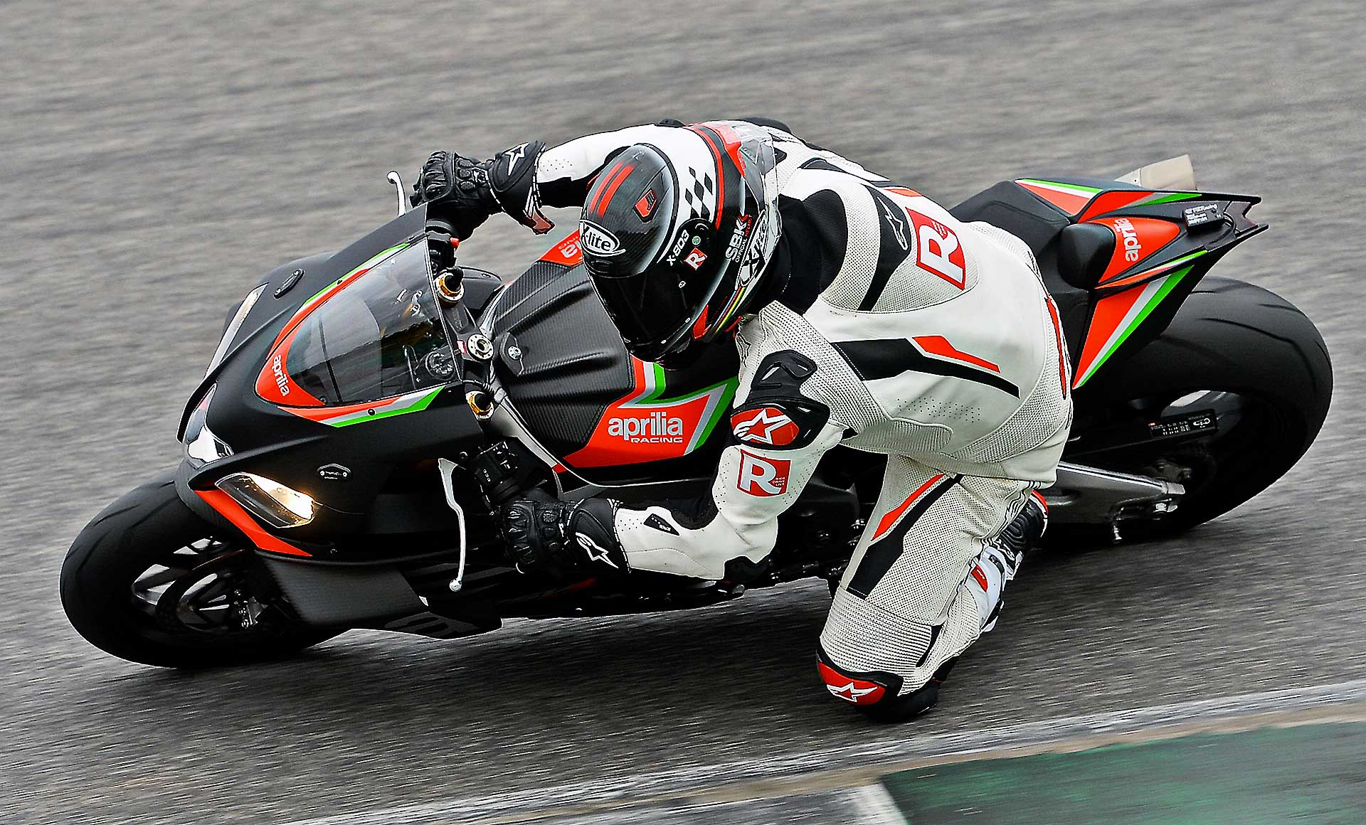 Aprilia RSV4 1100 Factory 2020