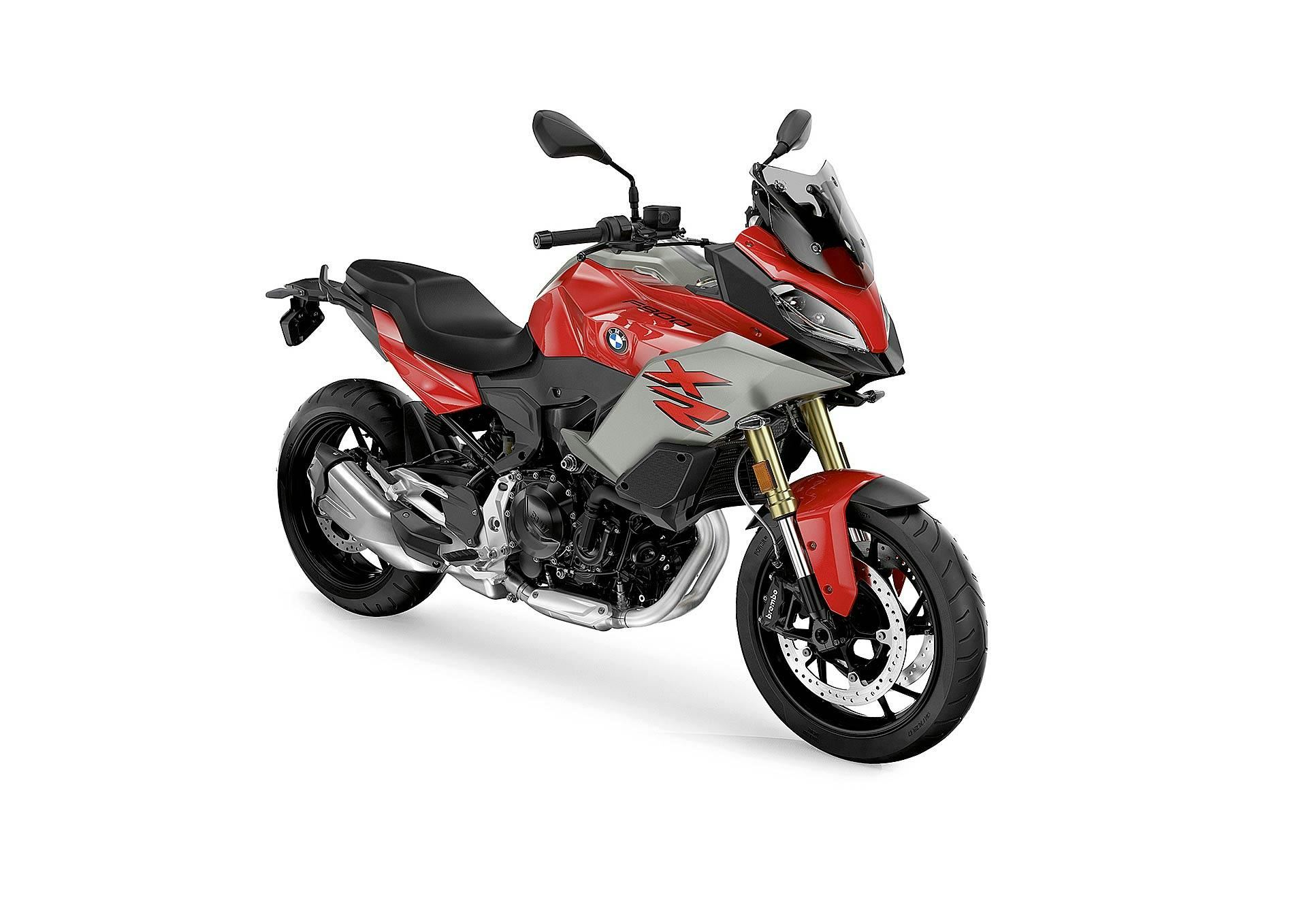 BMW F 900 XR rossa foto ufficiale fondo bianco