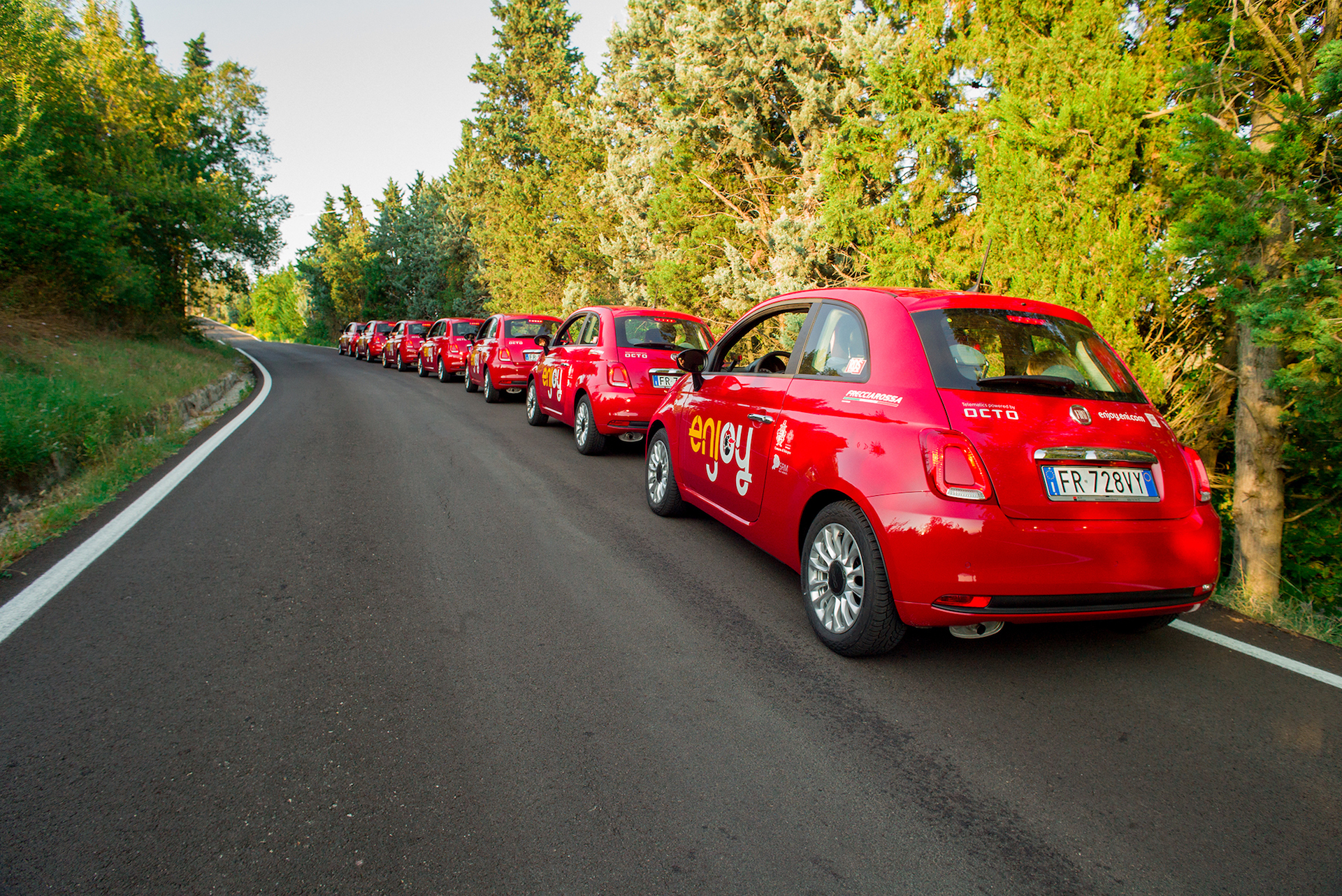 Flotta Enjoy il car sharing di Eni 