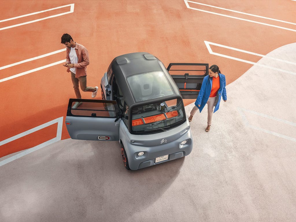 Citroën Ami, 20 euro al mese per l’auto che si guida “senza patente”