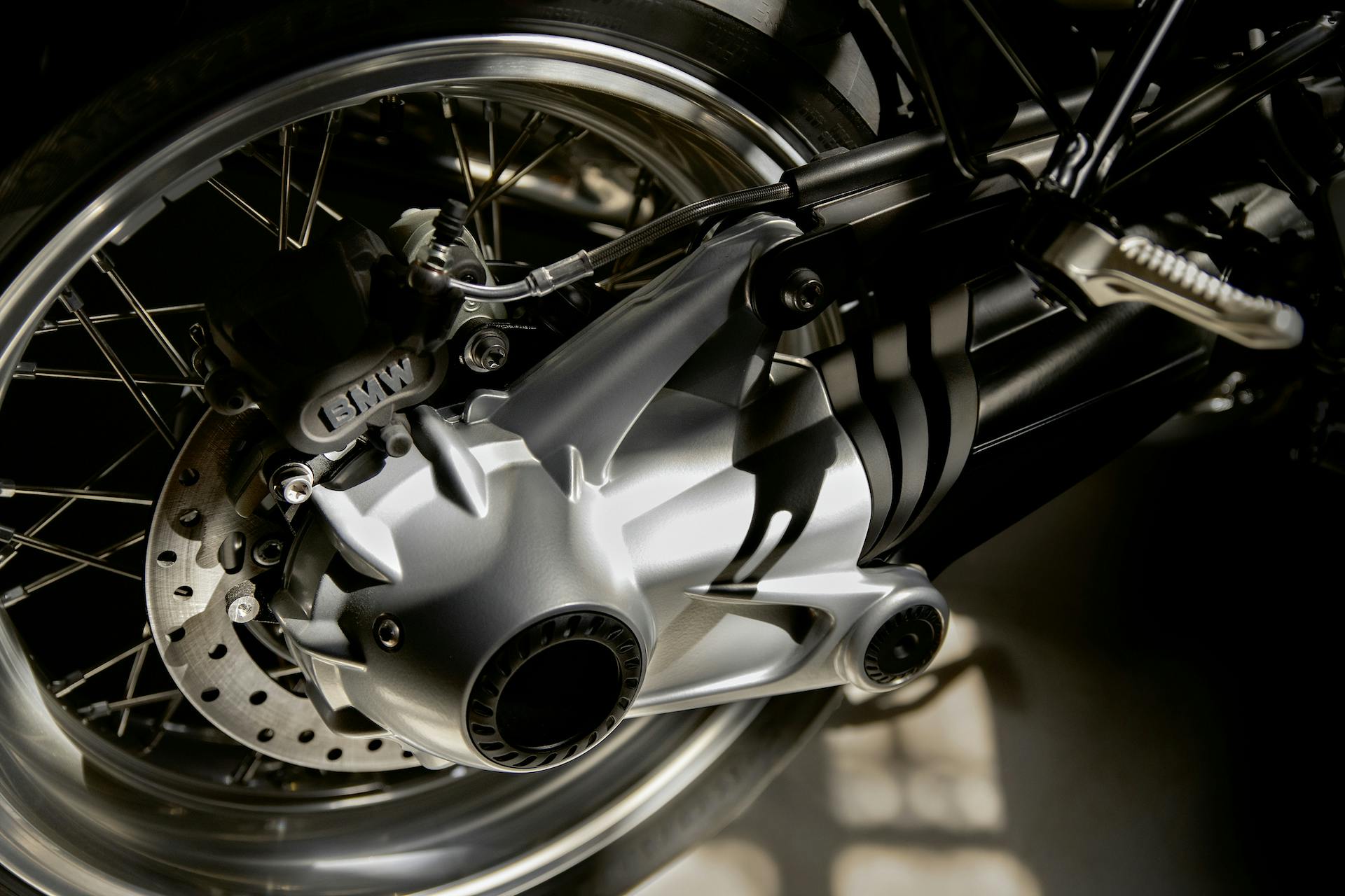 BMW R nineT /5 cardano