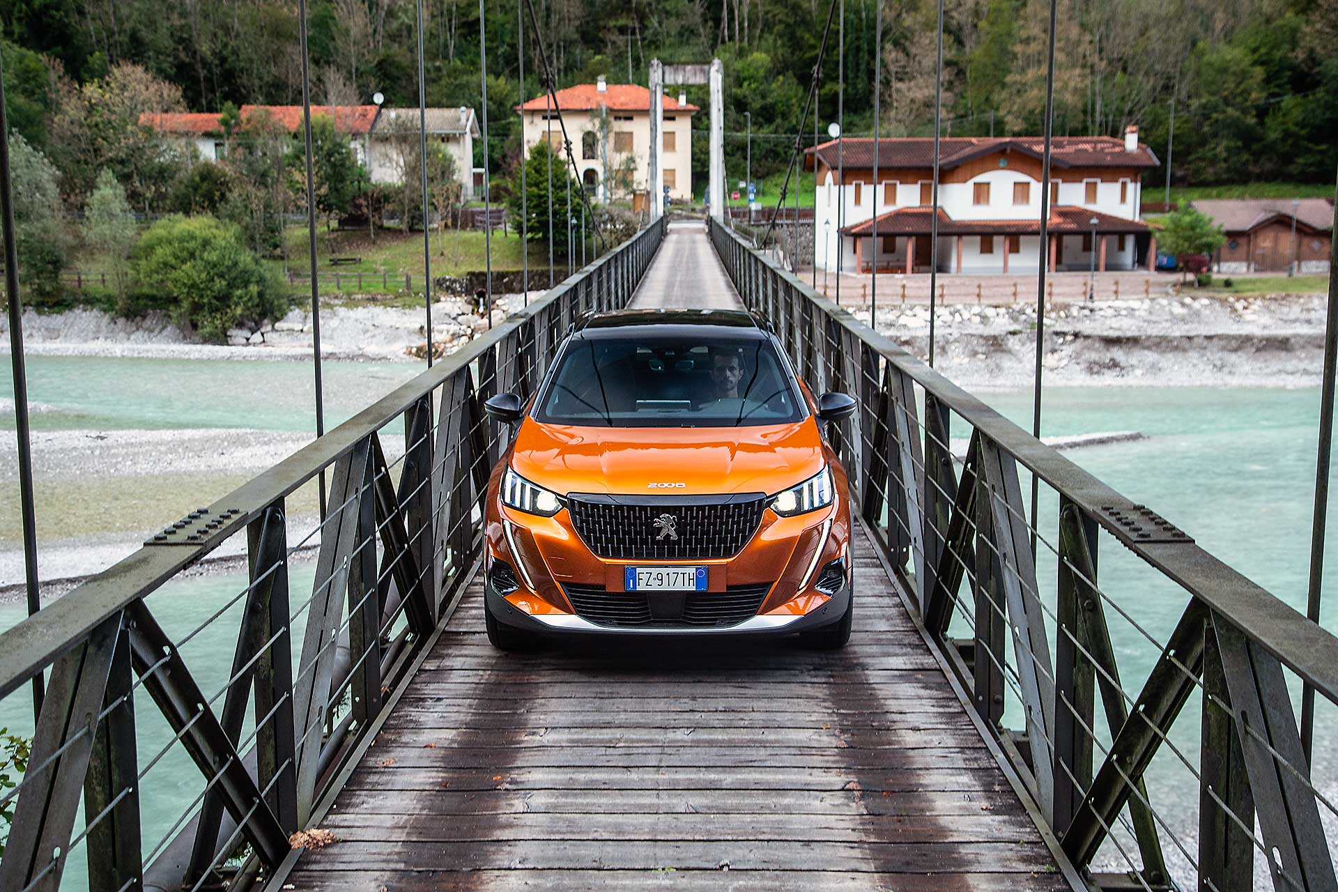 Peugeot 2008 GTLine 130 cv 2021