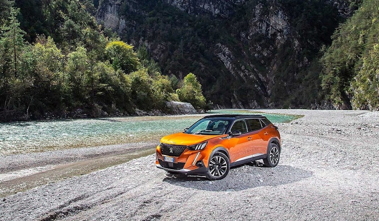 Peugeot 2008 GTLine 130 cv 2021