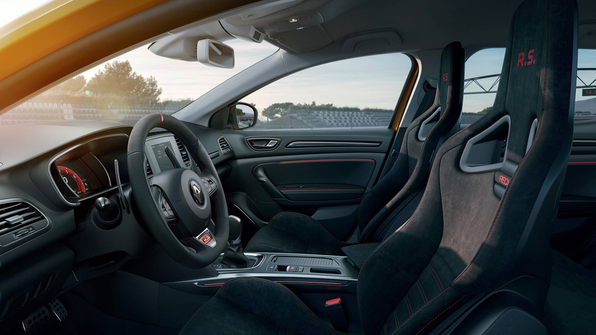 Renault Megane RS Trophy interni