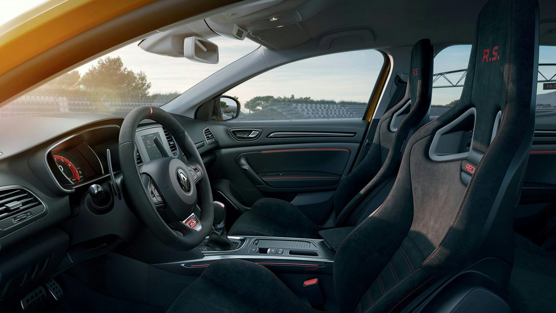 Renault Megane RS Trophy interni