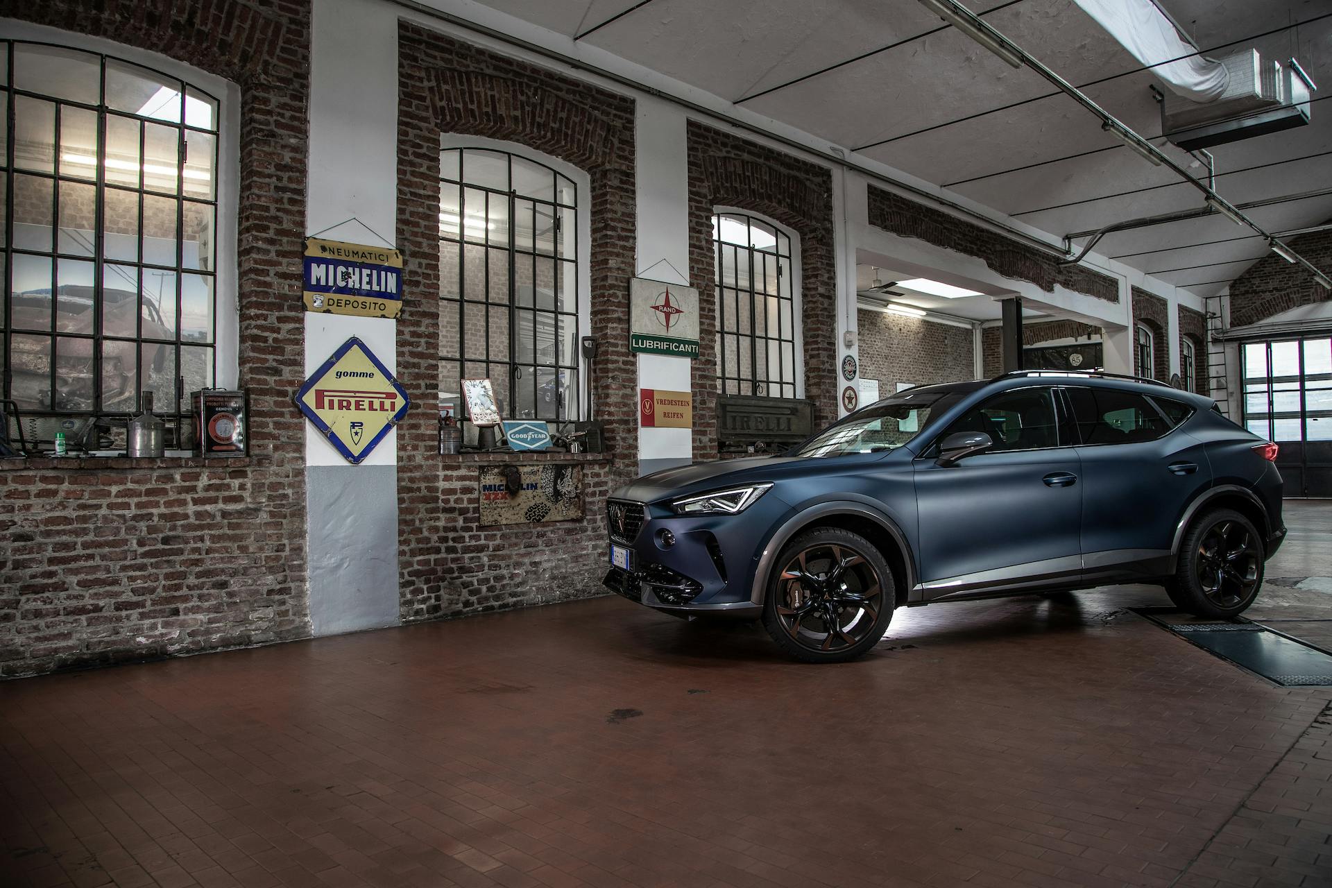 Cupra Formentor tre quarti anteriore